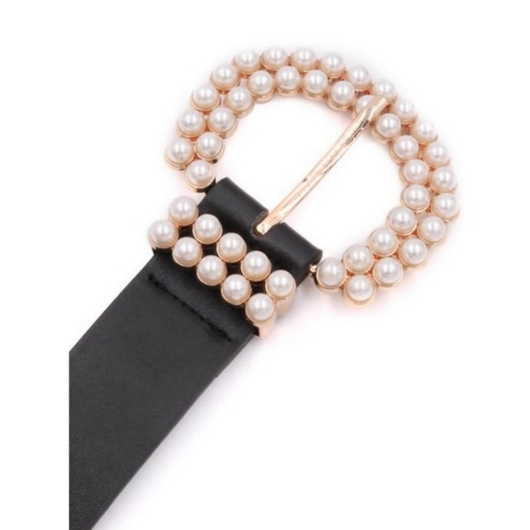 Black Vegan Leather Pearl Buckle Belt - Picture 2 of 2